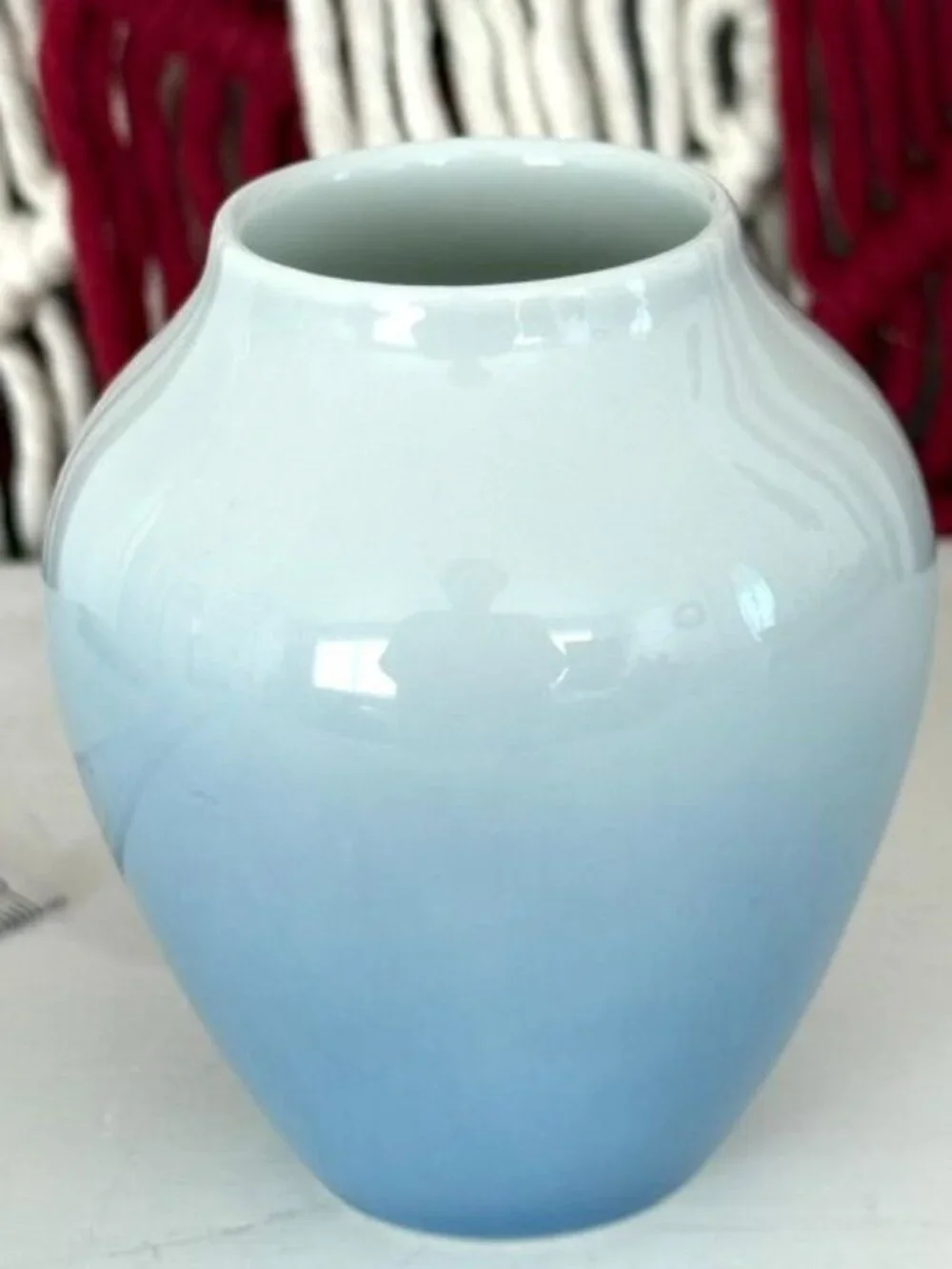 B&G Bing & Grøndahl Copenhagen Porcelain Lily of the Valley Bud Vase Denmark 501